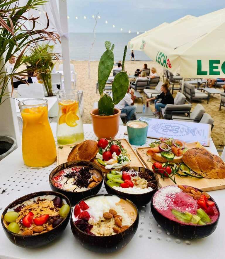 BeachBar No33 di Verde Sopot restauracja, drinki, śniadania na plaży