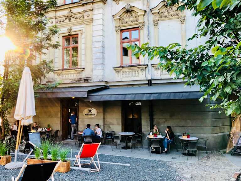 Monkey Business Pizza & More – Kraków podgórze